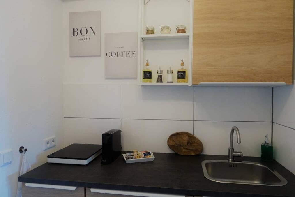 Modernes Apartment Mit Traumhaftem Blick Ins Gruene Bräunlingen Esterno foto